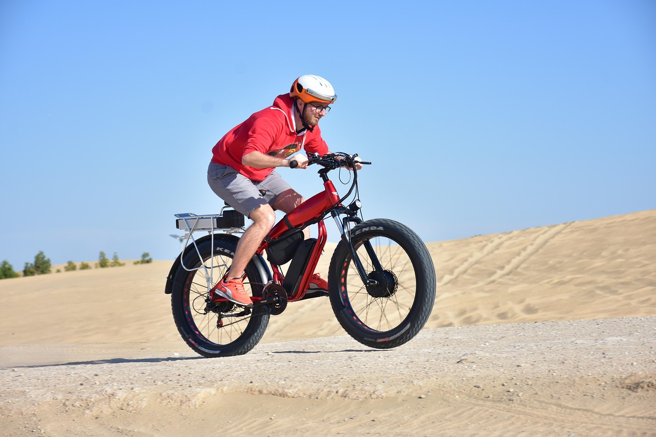 Charge your e-bikes with a portable power station