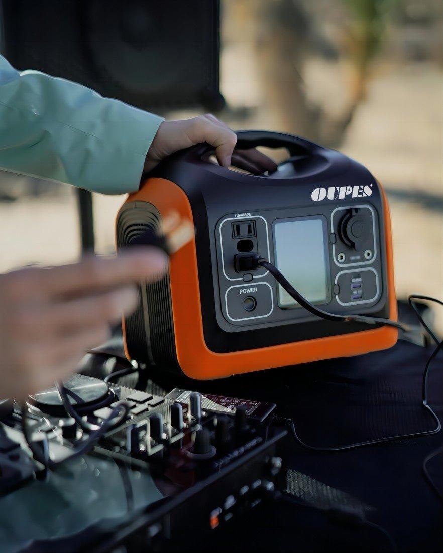 LiFePO4 Power Stations vs. Traditional Generators: Why LiFePO4 Power Stations are better for you?