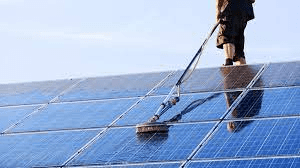 Solar panel cleaning – what to do, and what NOT to do!