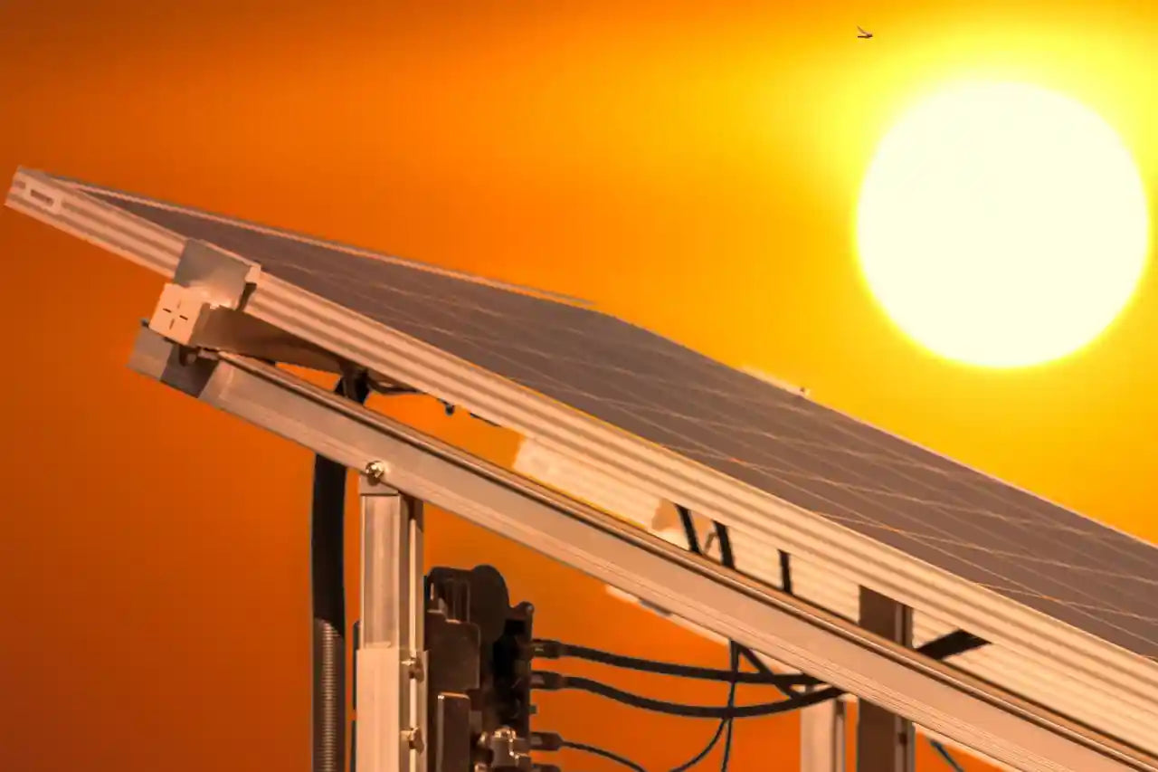Solar Panel Voltage 101: How to Match Panels with Your Generator