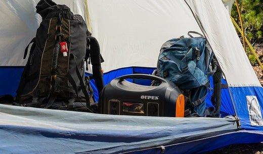 survival kit-portable power station-solar power